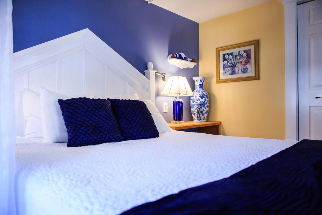 Bed and Breakfast Leaside Manor à Saint-Jean de Terre-Neuve Extérieur photo