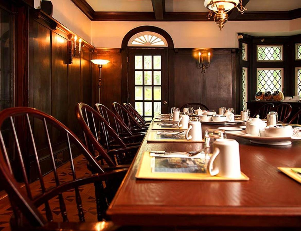 Bed and Breakfast Leaside Manor à Saint-Jean de Terre-Neuve Extérieur photo