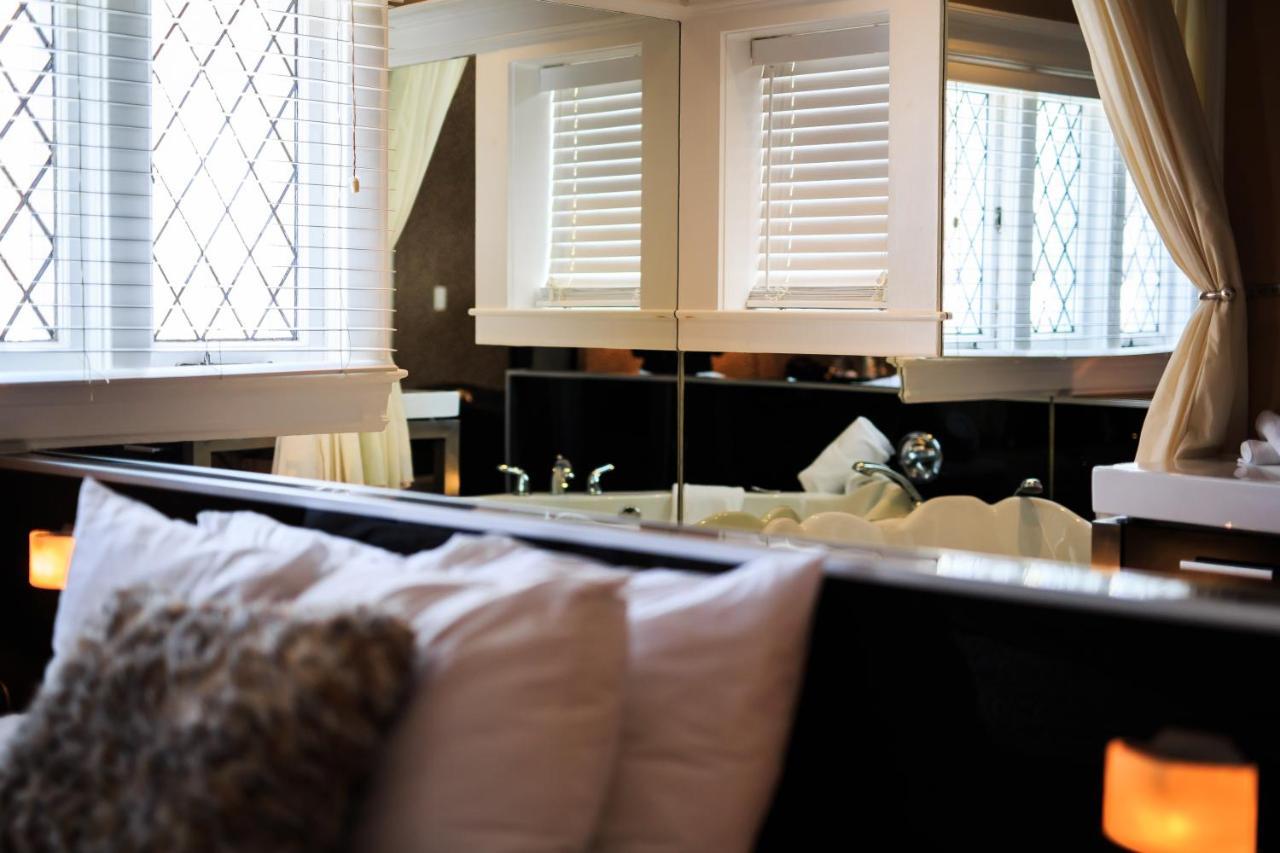 Bed and Breakfast Leaside Manor à Saint-Jean de Terre-Neuve Extérieur photo